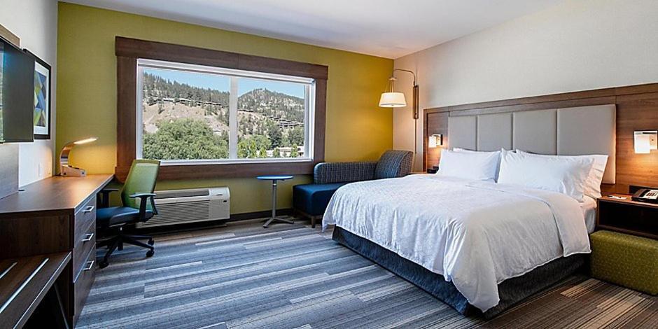 Holiday Inn Express & Suites - Brandon By Ihg Eksteriør billede