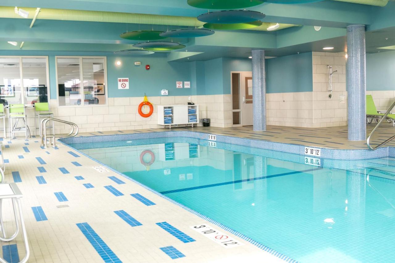 Holiday Inn Express & Suites - Brandon By Ihg Eksteriør billede