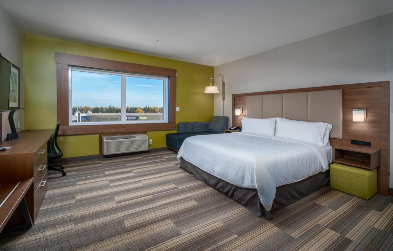 Holiday Inn Express & Suites - Brandon By Ihg Eksteriør billede